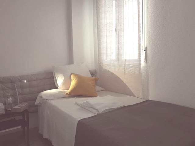 2 sovrum Lägenhet till salu i Centro, Córdoba stad - 165 000 € (Ref: 9360065)