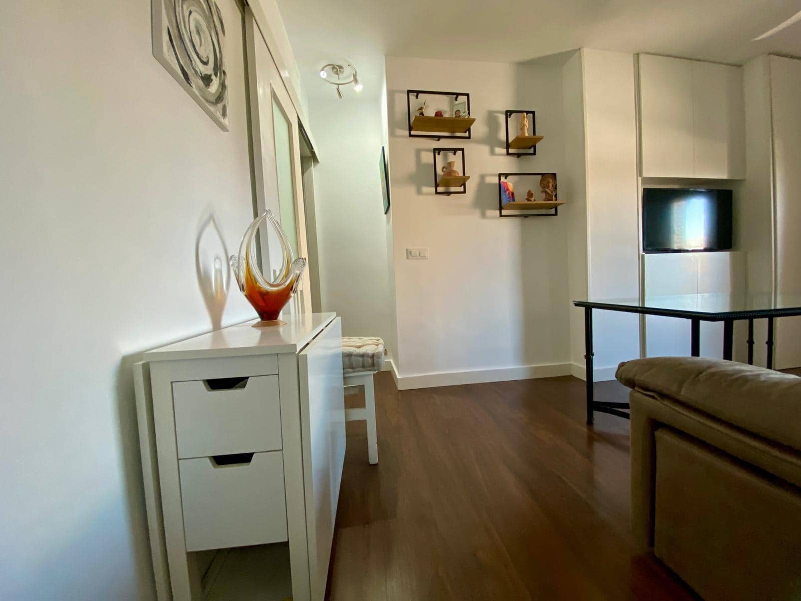 4 bedroom Flat for sale in Cordoba city with garage - € 150,000 (Ref: 9360066)