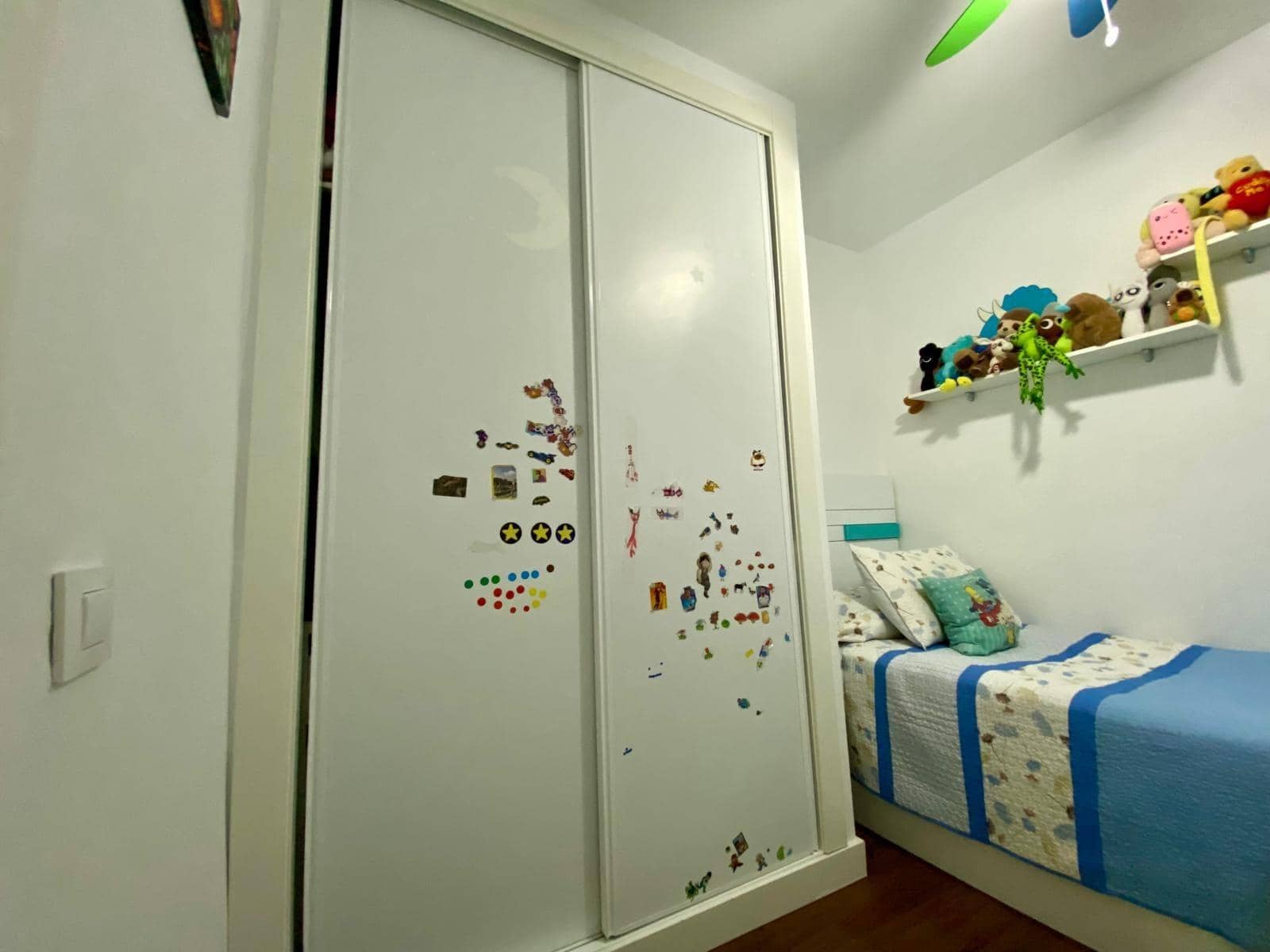 4 bedroom Flat for sale in Cordoba city with garage - € 150,000 (Ref: 9360066)