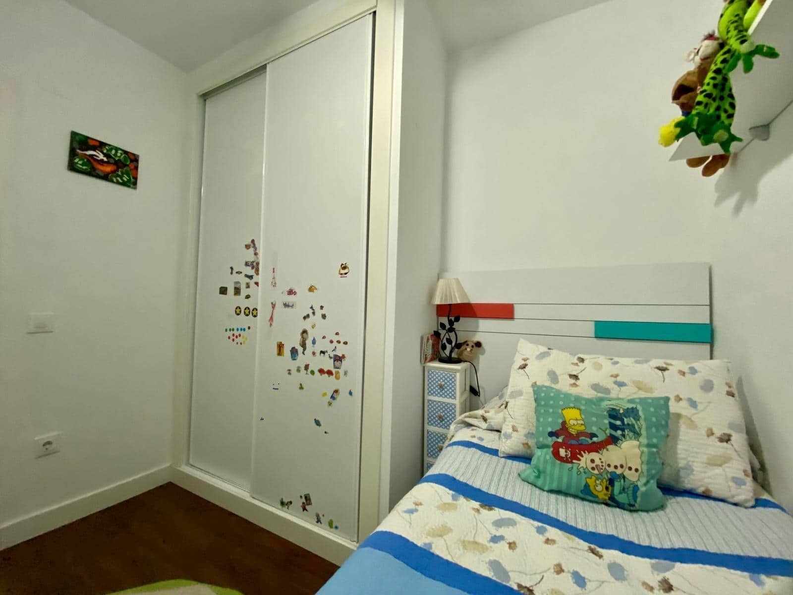 4 bedroom Flat for sale in Cordoba city with garage - € 150,000 (Ref: 9360066)