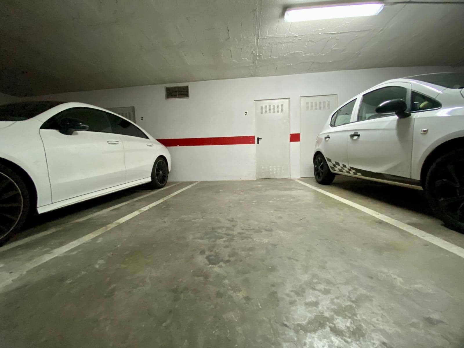 Garage in vendita in Cordova citta - 20.000 € (Rif: 9360070)