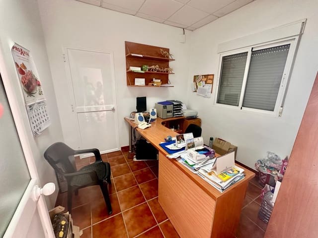 5 bedroom Business for sale in Fuente Obejuna - € 450,000 (Ref: 9360071)