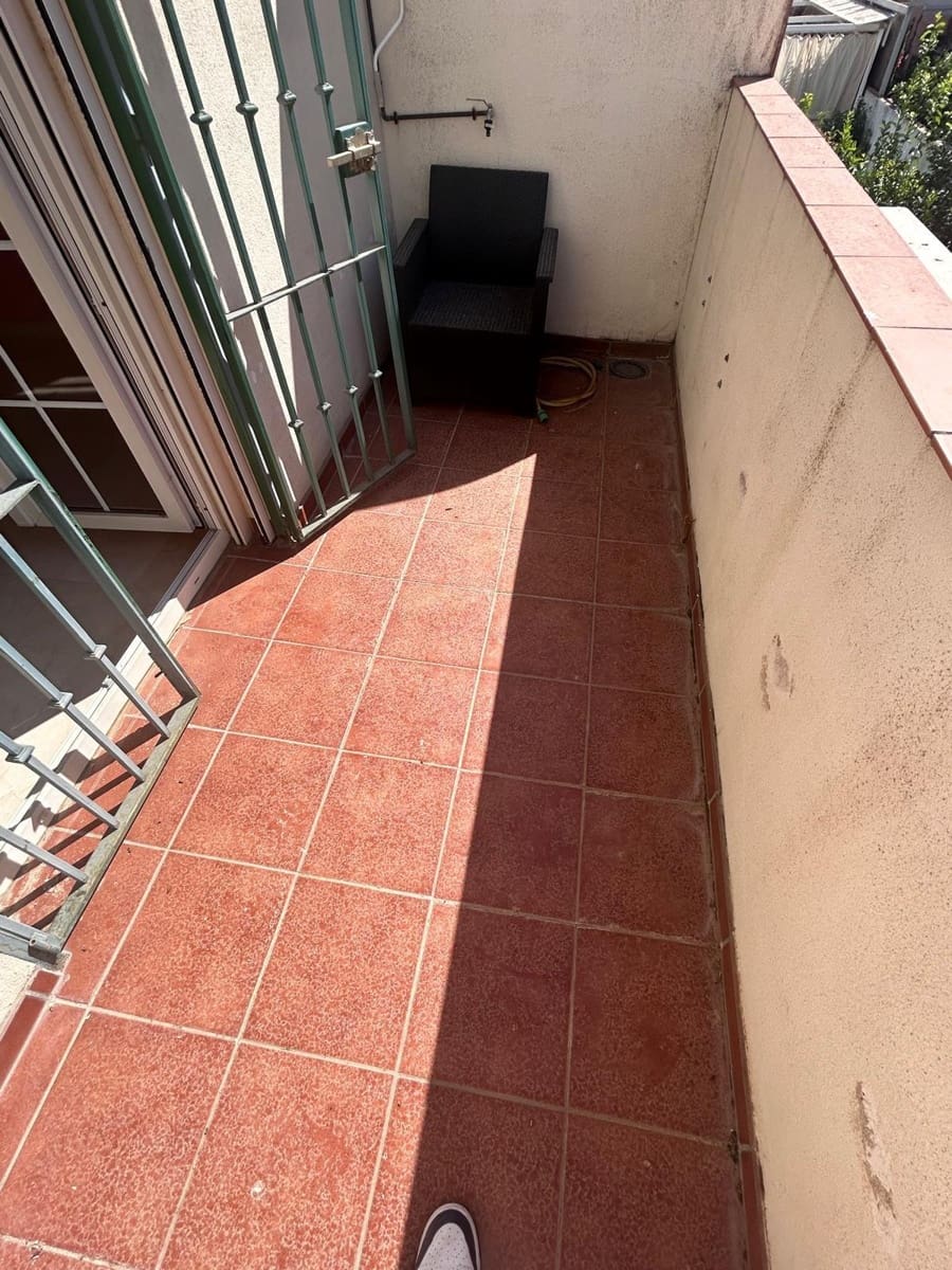 3 soverom Hus til salgs i Cordoba by med svømmebasseng garasje - € 340 000 (Ref: 9360073)