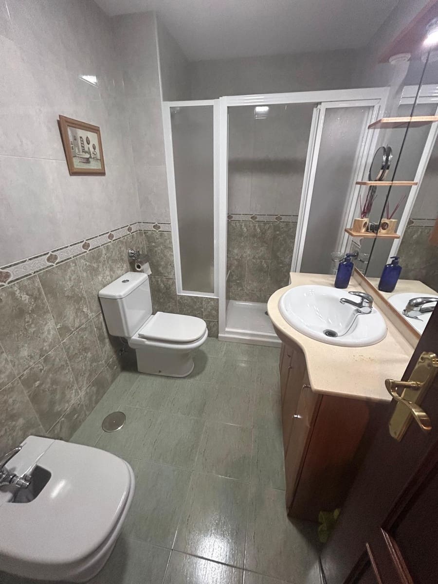 3 soverom Hus til salgs i Cordoba by med svømmebasseng garasje - € 340 000 (Ref: 9360073)