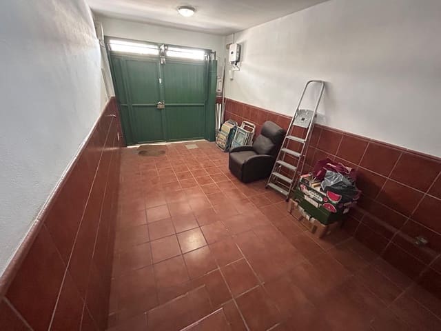 3 soverom Hus til salgs i San Rafael de la Albaida, Córdoba by med svømmebasseng garasje - € 340 000 (Ref: 9360073)