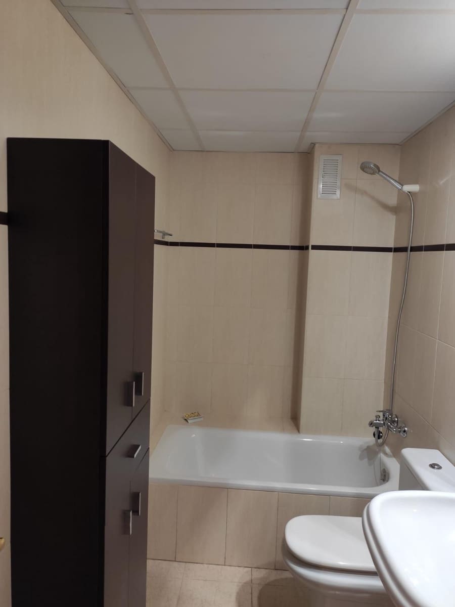 2 bedroom Flat for sale in Cordoba city - € 184,500 (Ref: 9360076)