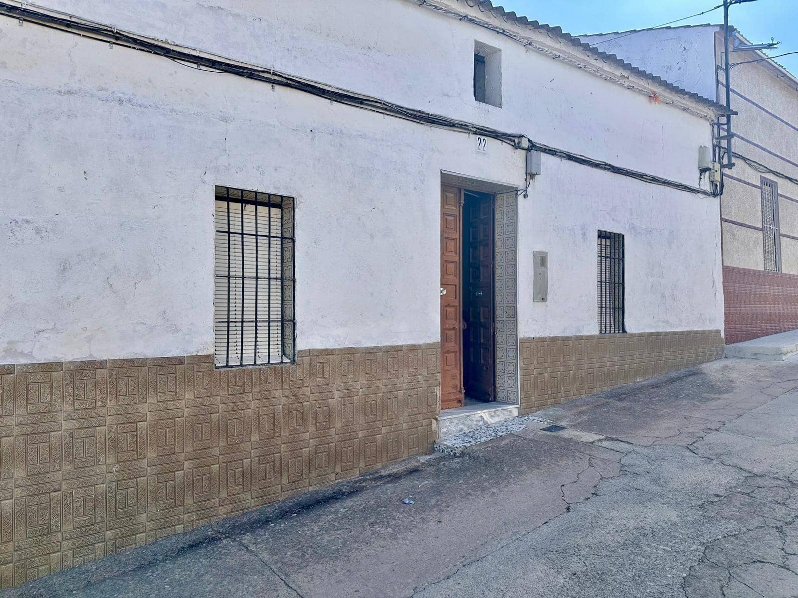 5 bedroom Finca/Country House for sale in Fuente Obejuna - € 12,000 (Ref: 9360078)