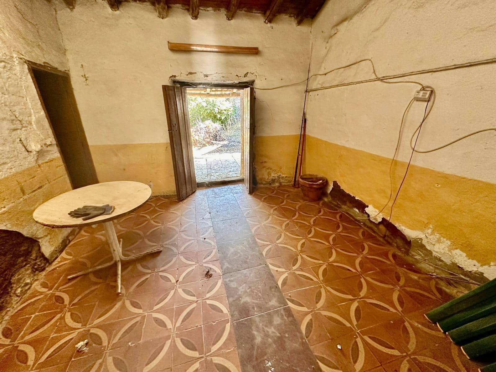 5 bedroom Finca/Country House for sale in Fuente Obejuna - € 12,000 (Ref: 9360078)