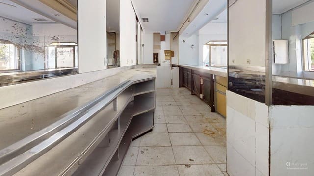 Kommersiell til salgs i Córdoba by - € 79 500 (Ref: 9360079)