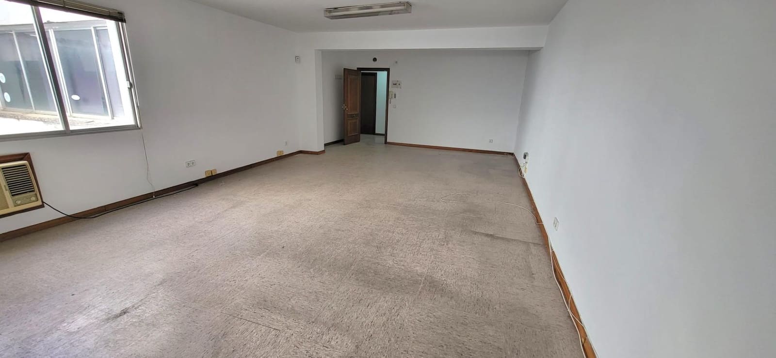 Oficina en Córdoba ciudad en alquiler - 375 € (Ref: 9360087)