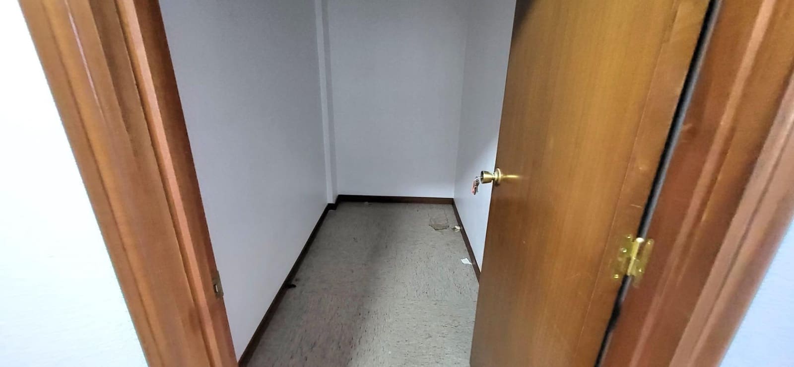 Oficina en Córdoba ciudad en alquiler - 375 € (Ref: 9360087)