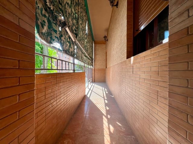 3 Zimmer Wohnung zu verkaufen in Córdoba Stadt - 157.000 € (Ref: 9362422)