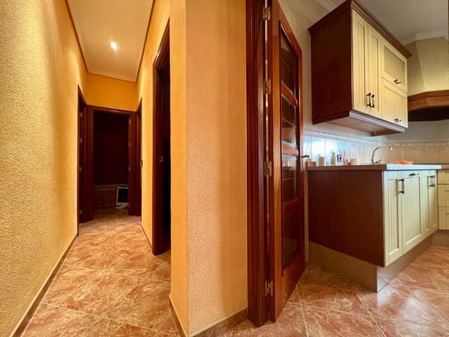 3 Zimmer Wohnung zu verkaufen in Córdoba Stadt - 157.000 € (Ref: 9362422)