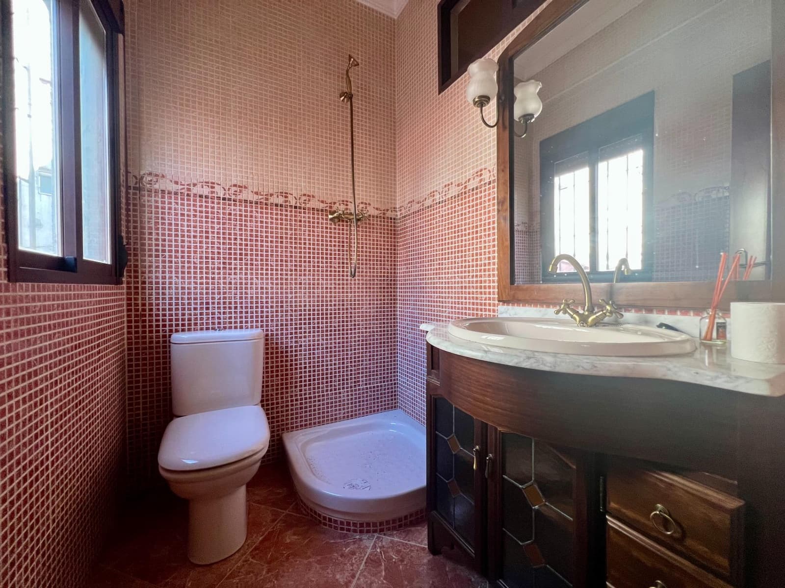 3 Zimmer Wohnung zu verkaufen in Cordoba Stadt - 157.000 € (Ref: 9362422)