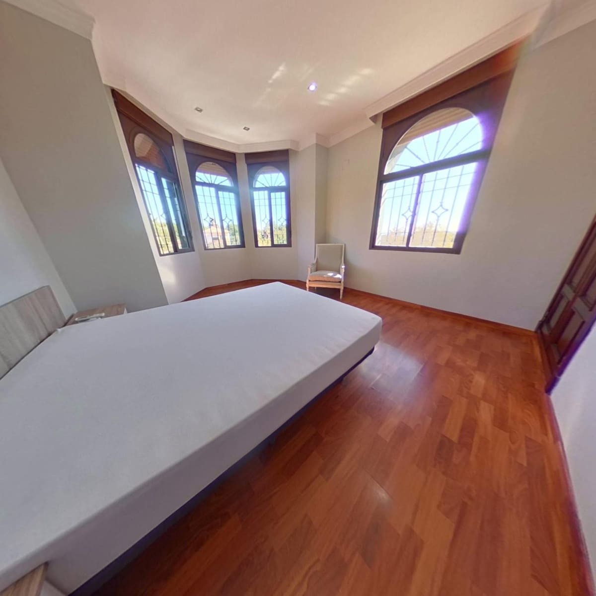 11 soveværelse Villa til salg i Cordoba by med swimmingpool garage - € 870.000 (Ref: 9362423)