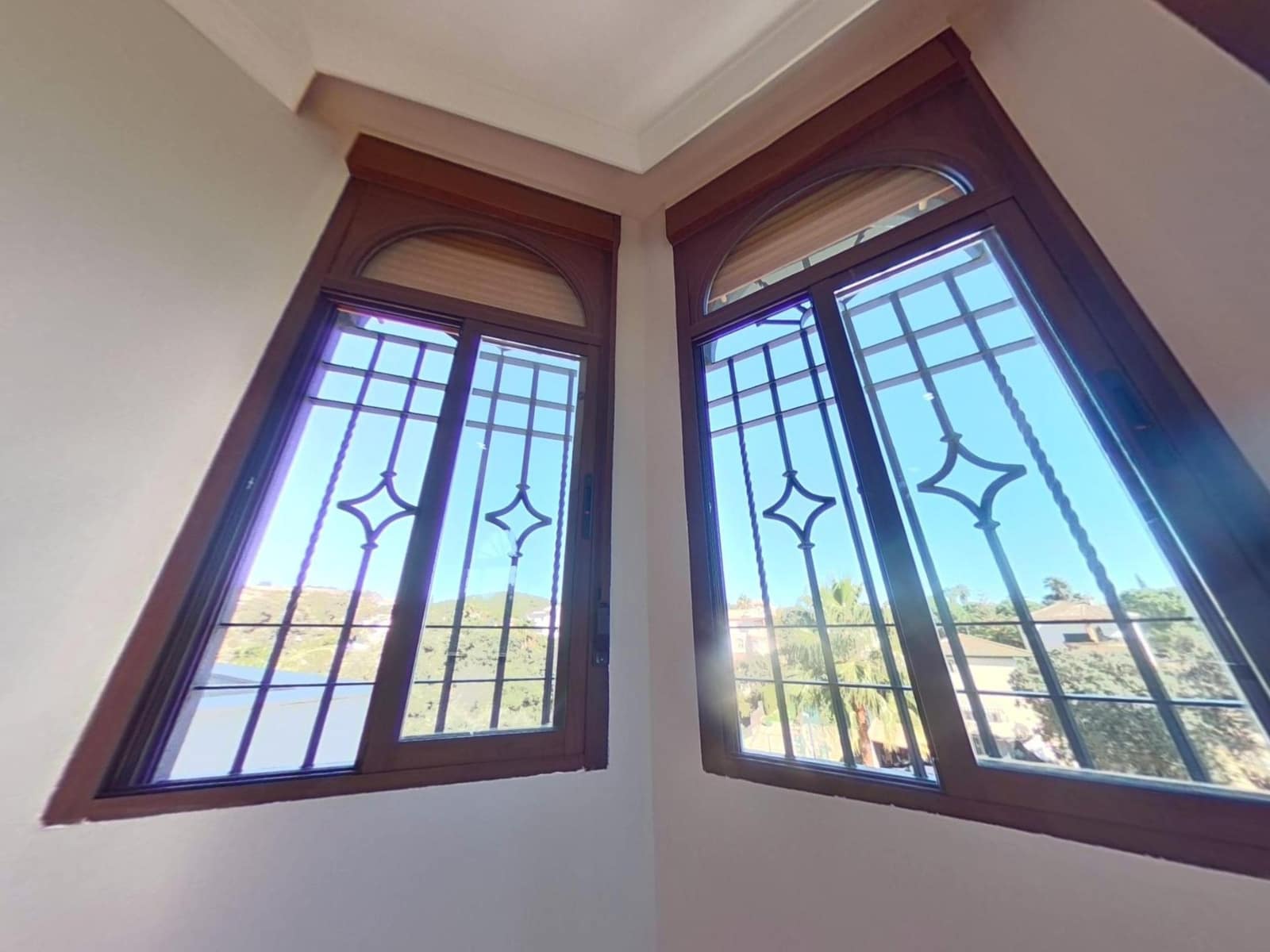 11 soveværelse Villa til salg i Cordoba by med swimmingpool garage - € 870.000 (Ref: 9362423)