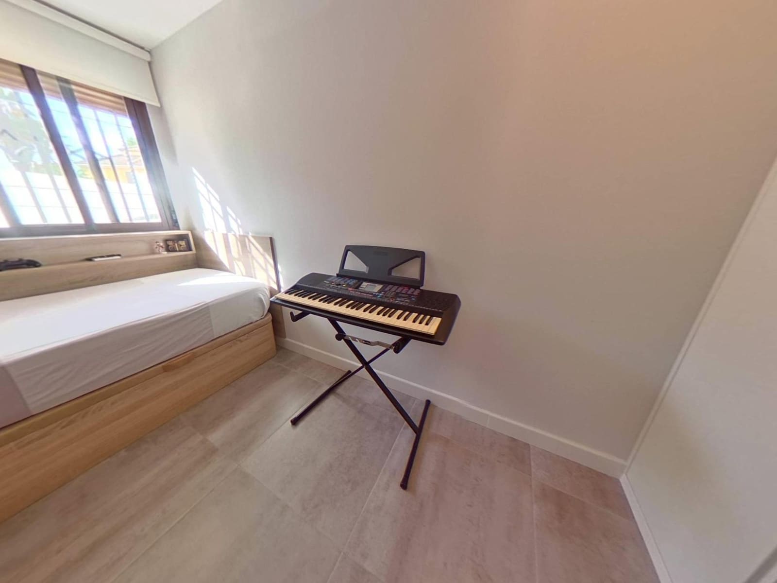 11 soveværelse Villa til salg i Cordoba by med swimmingpool garage - € 870.000 (Ref: 9362423)