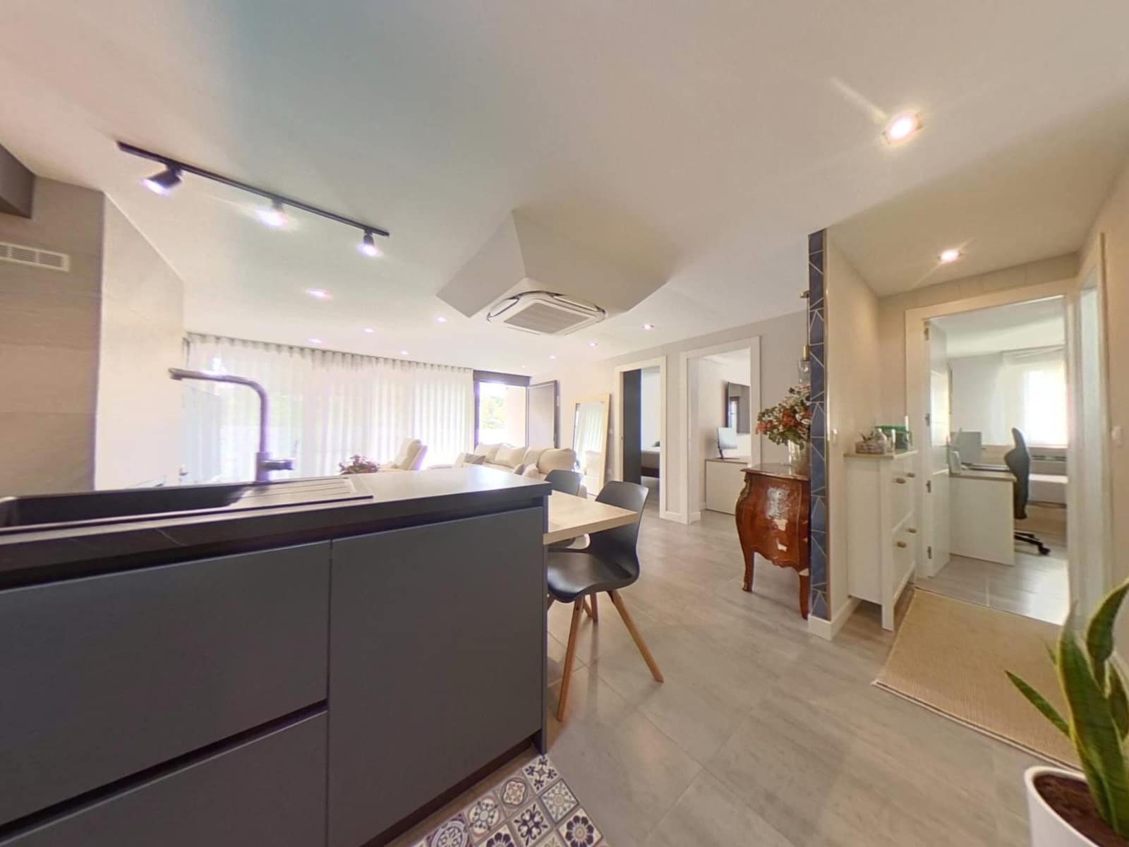 11 soveværelse Villa til salg i Cordoba by med swimmingpool garage - € 870.000 (Ref: 9362423)