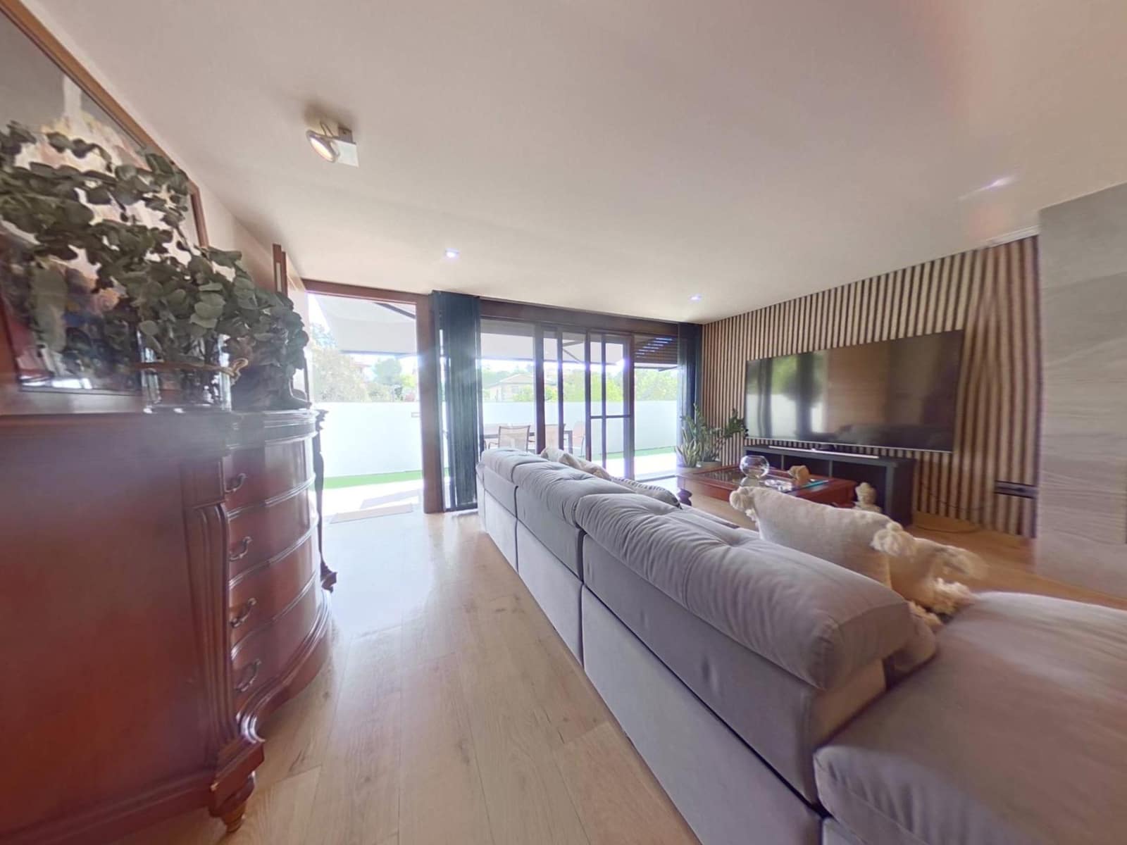 11 soveværelse Villa til salg i Cordoba by med swimmingpool garage - € 870.000 (Ref: 9362423)