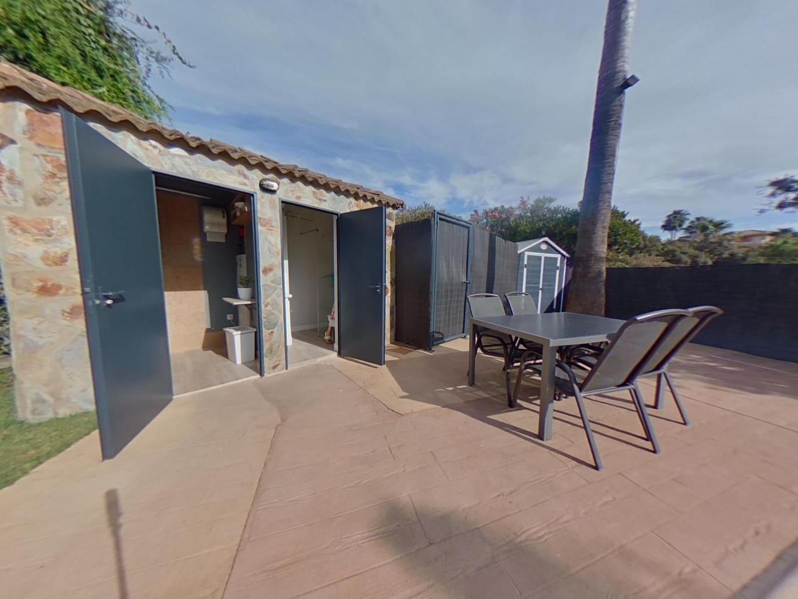 11 soveværelse Villa til salg i Cordoba by med swimmingpool garage - € 870.000 (Ref: 9362423)