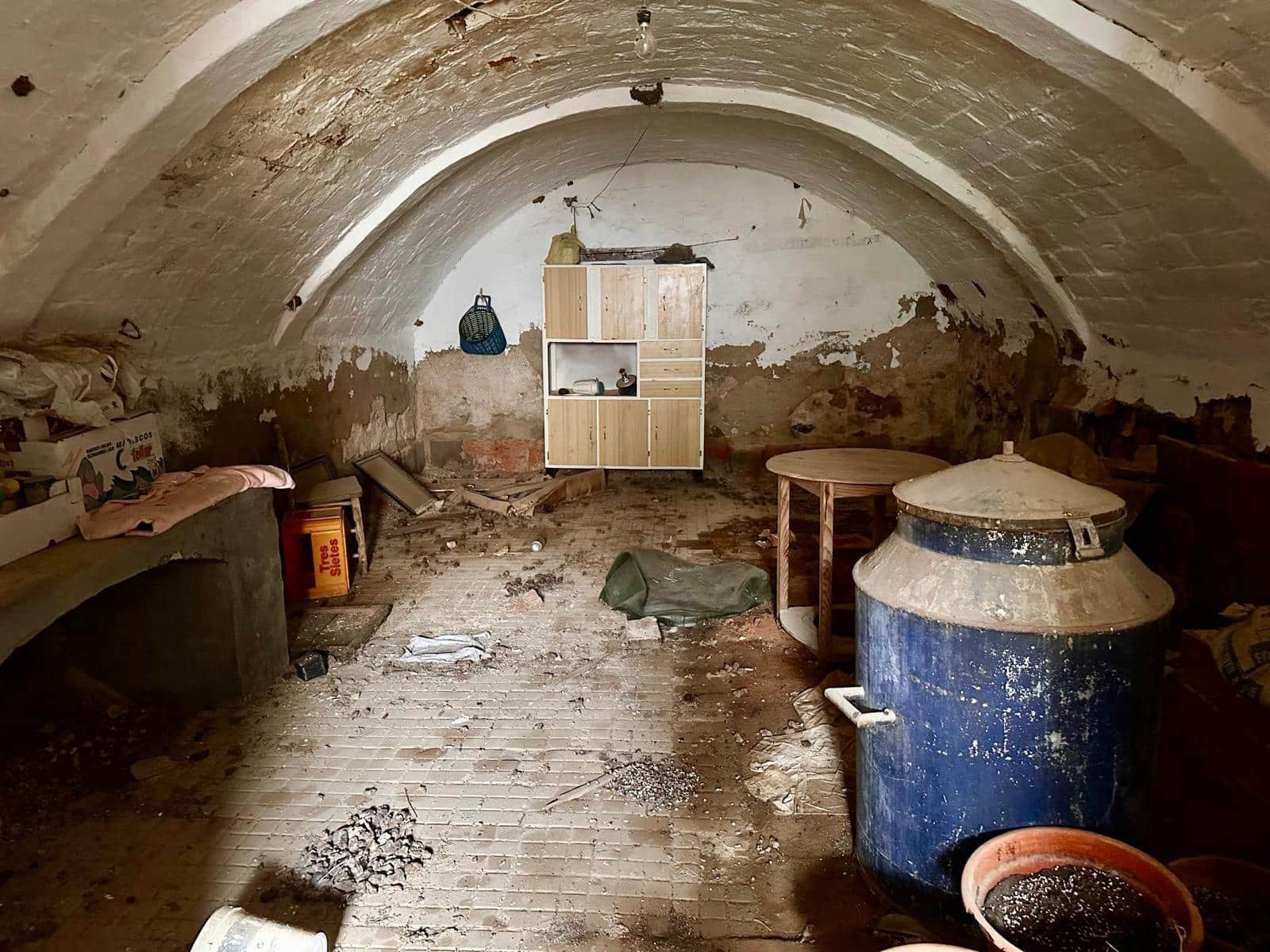 9 slaapkamer Huis te koop in Fuente Obejuna - € 50.000 (Ref: 9367644)