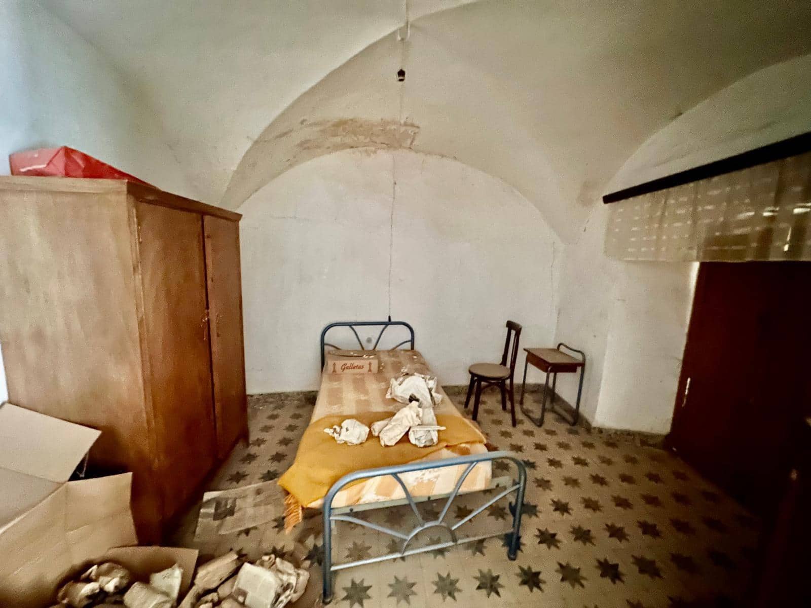 9 slaapkamer Huis te koop in Fuente Obejuna - € 50.000 (Ref: 9367644)