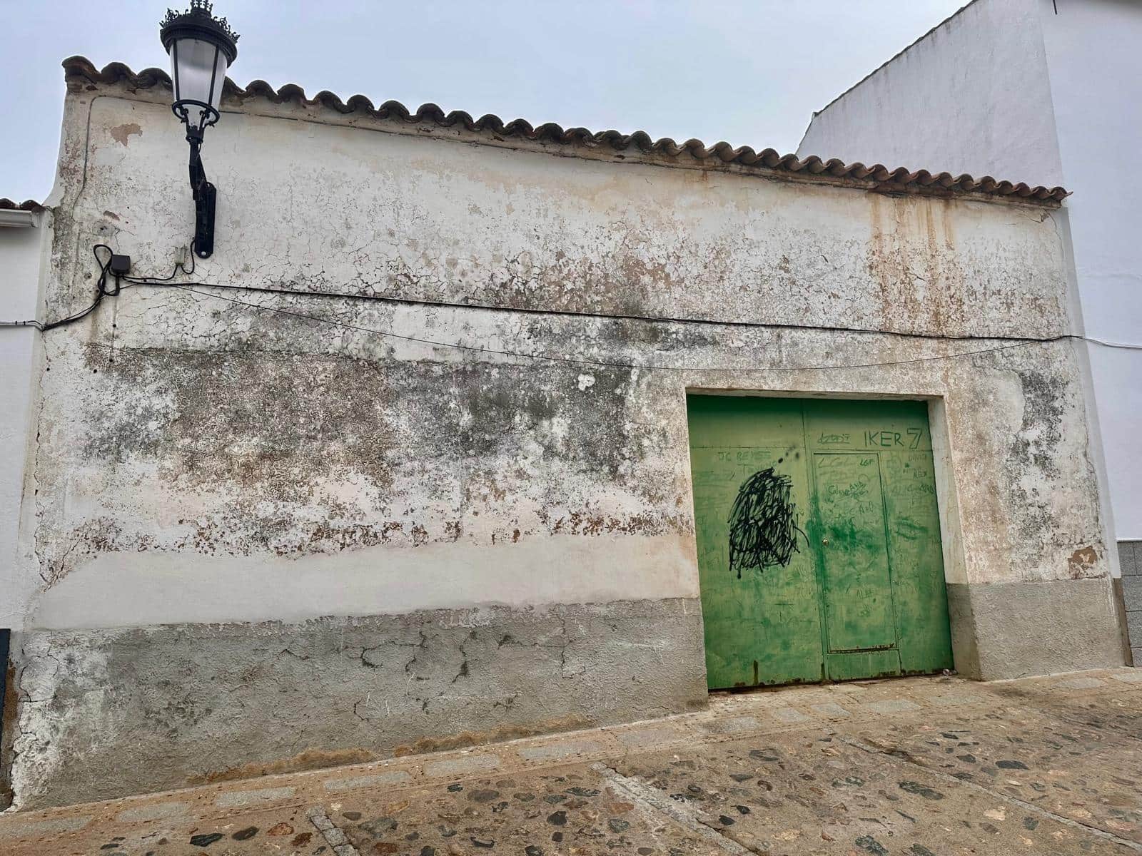 9 slaapkamer Huis te koop in Fuente Obejuna - € 50.000 (Ref: 9367644)