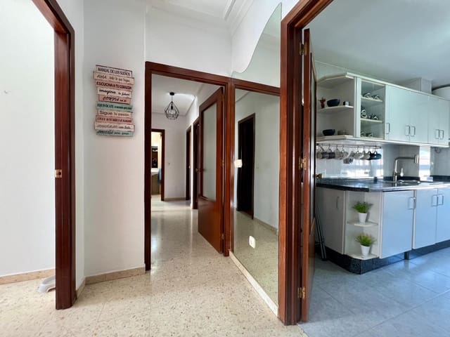 4 camera da letto Appartamento in vendita in Cordova città - 120.000 € (Rif: 9374222)