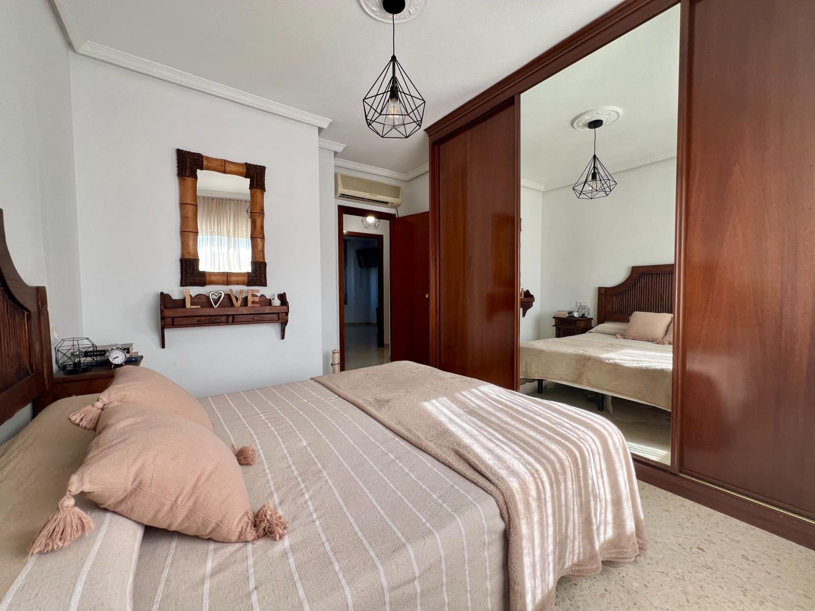 4 soveværelse Lejlighed til salg i Cordoba by - € 120.000 (Ref: 9374222)