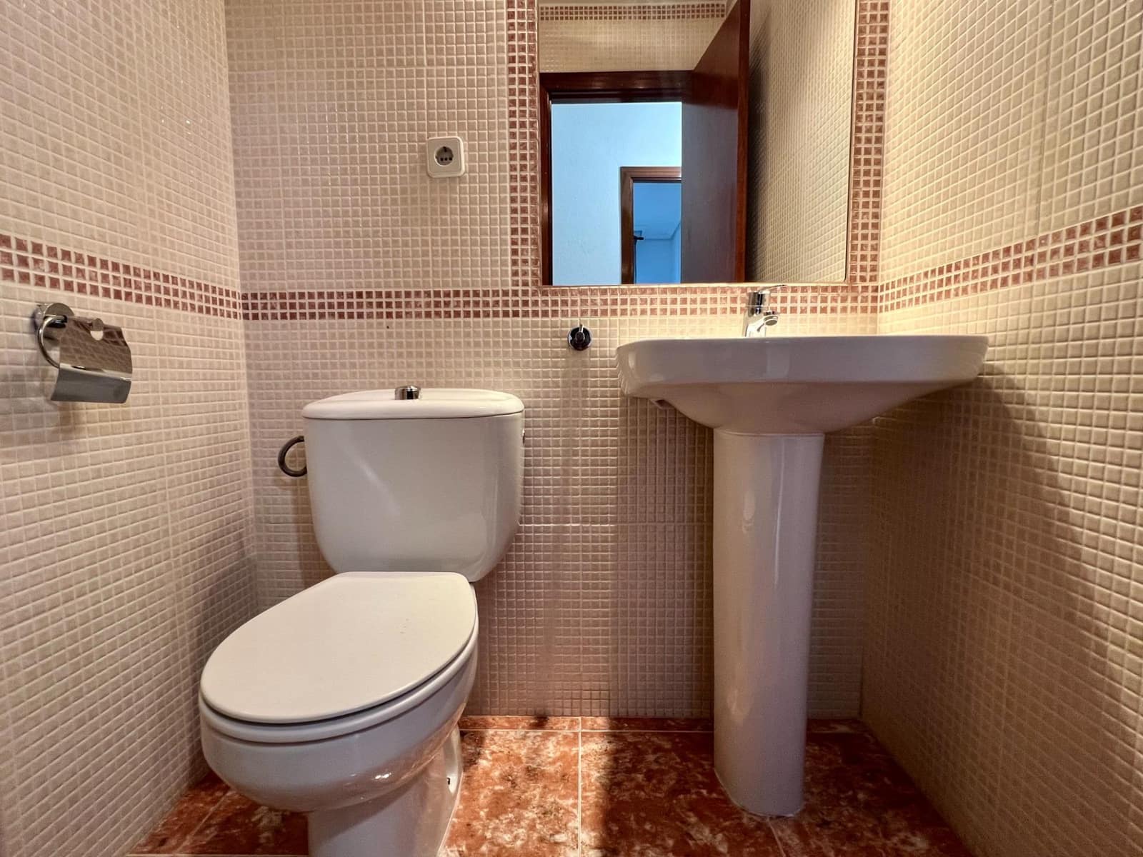 4 soveværelse Lejlighed til salg i Cordoba by - € 120.000 (Ref: 9374222)