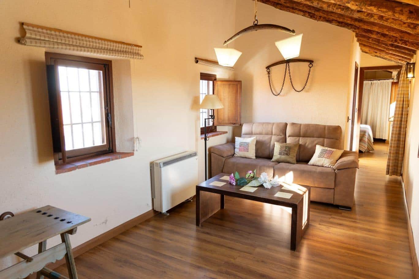 5 slaapkamer Finca/Landhuis te koop in Cordoba stad met zwembad - € 145.000 (Ref: 9383037)