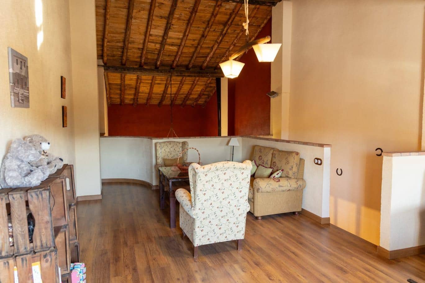 5 slaapkamer Finca/Landhuis te koop in Cordoba stad met zwembad - € 145.000 (Ref: 9383037)