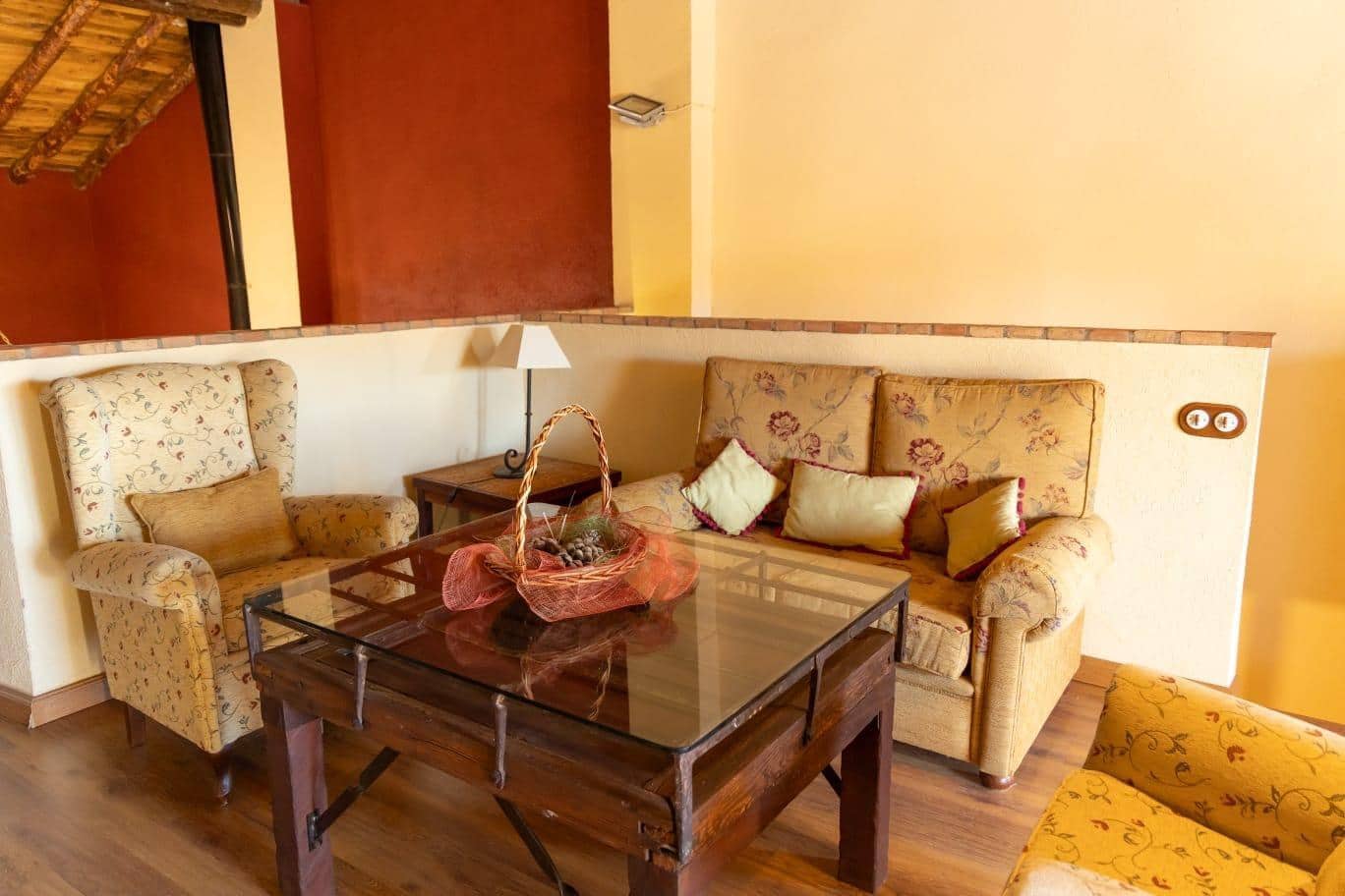 5 slaapkamer Finca/Landhuis te koop in Cordoba stad met zwembad - € 145.000 (Ref: 9383037)