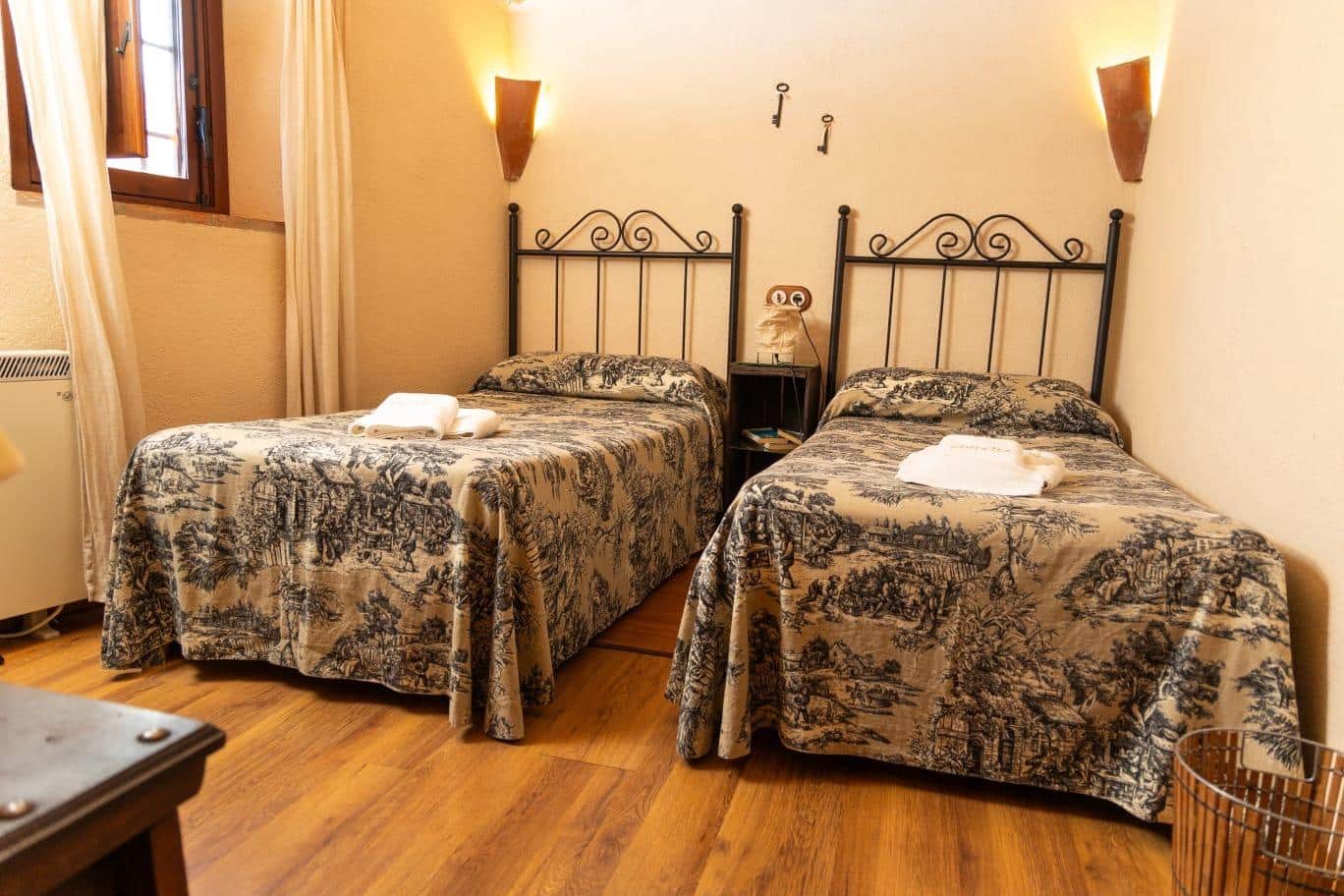 5 slaapkamer Finca/Landhuis te koop in Cordoba stad met zwembad - € 145.000 (Ref: 9383037)