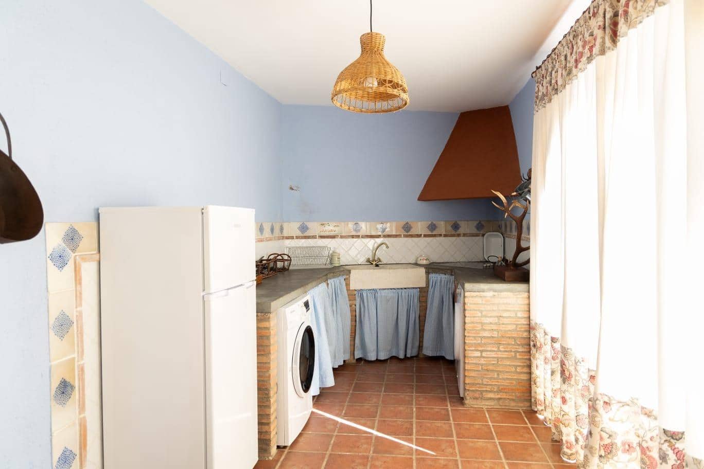 5 slaapkamer Finca/Landhuis te koop in Cordoba stad met zwembad - € 145.000 (Ref: 9383037)