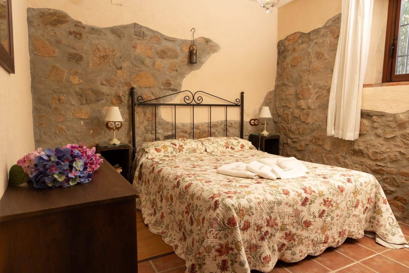 5 slaapkamer Finca/Landhuis te koop in Cordoba stad met zwembad - € 145.000 (Ref: 9383037)