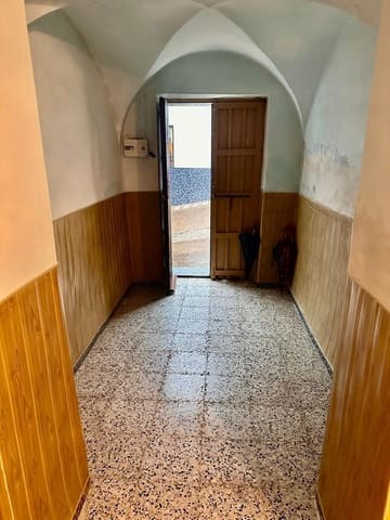 3 bedroom Townhouse for sale in Fuente Obejuna - € 35,000 (Ref: 9383038)