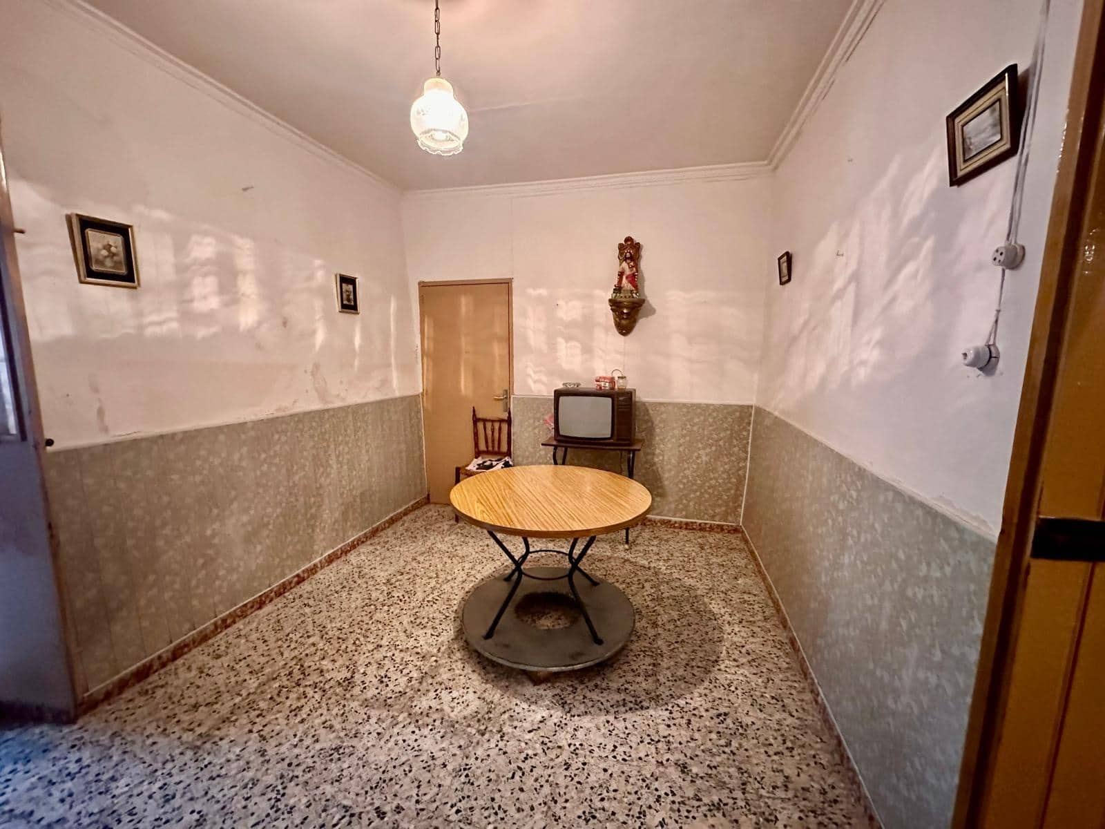 3 slaapkamer Huis te koop in Fuente Obejuna - € 35.000 (Ref: 9383038)