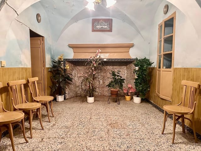 3 bedroom Townhouse for sale in Fuente Obejuna - € 35,000 (Ref: 9383038)