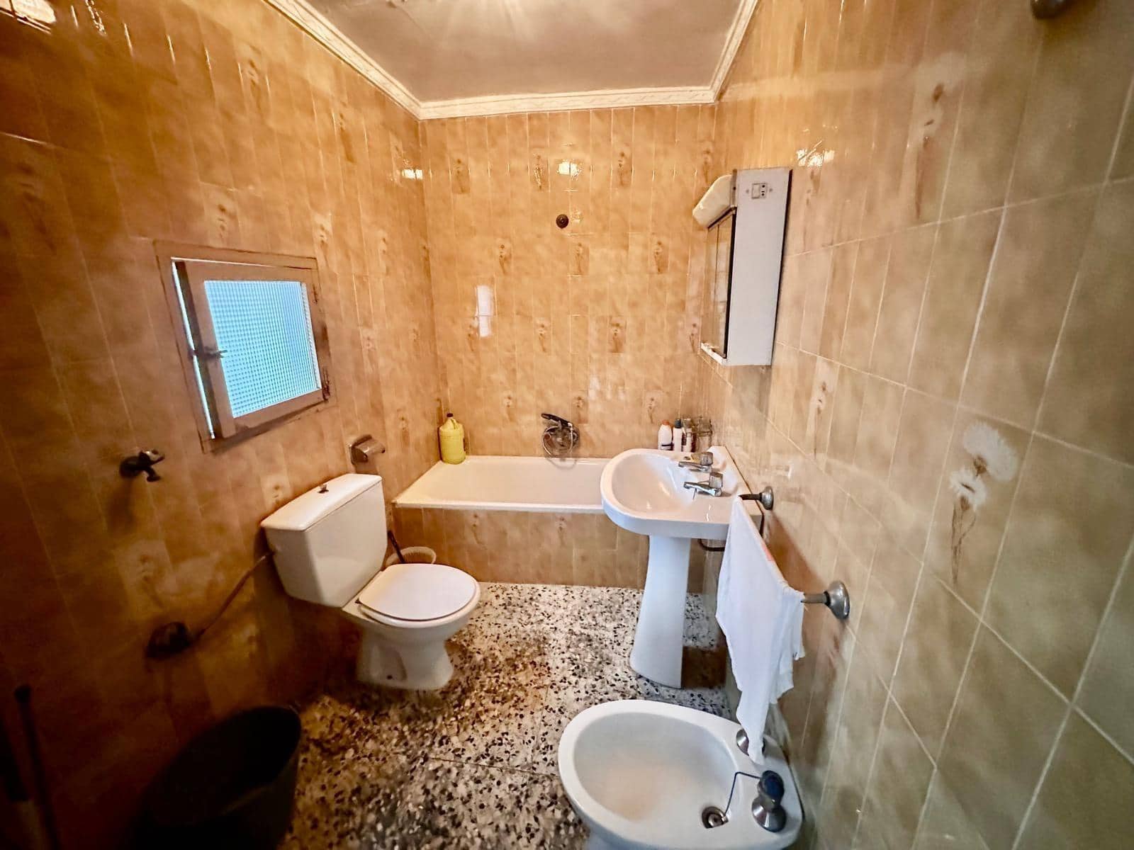 3 slaapkamer Huis te koop in Fuente Obejuna - € 35.000 (Ref: 9383038)