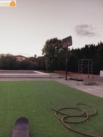 4 slaapkamer Finca/Landhuis te koop in El Higueron, Córdoba stad met garage - € 210.000 (Ref: 9385695)