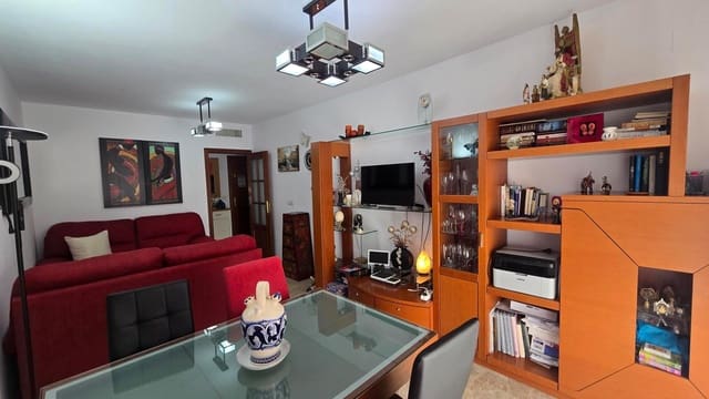 3 camera da letto Appartamento in vendita in Cordova città con garage - 327.000 € (Rif: 9385697)