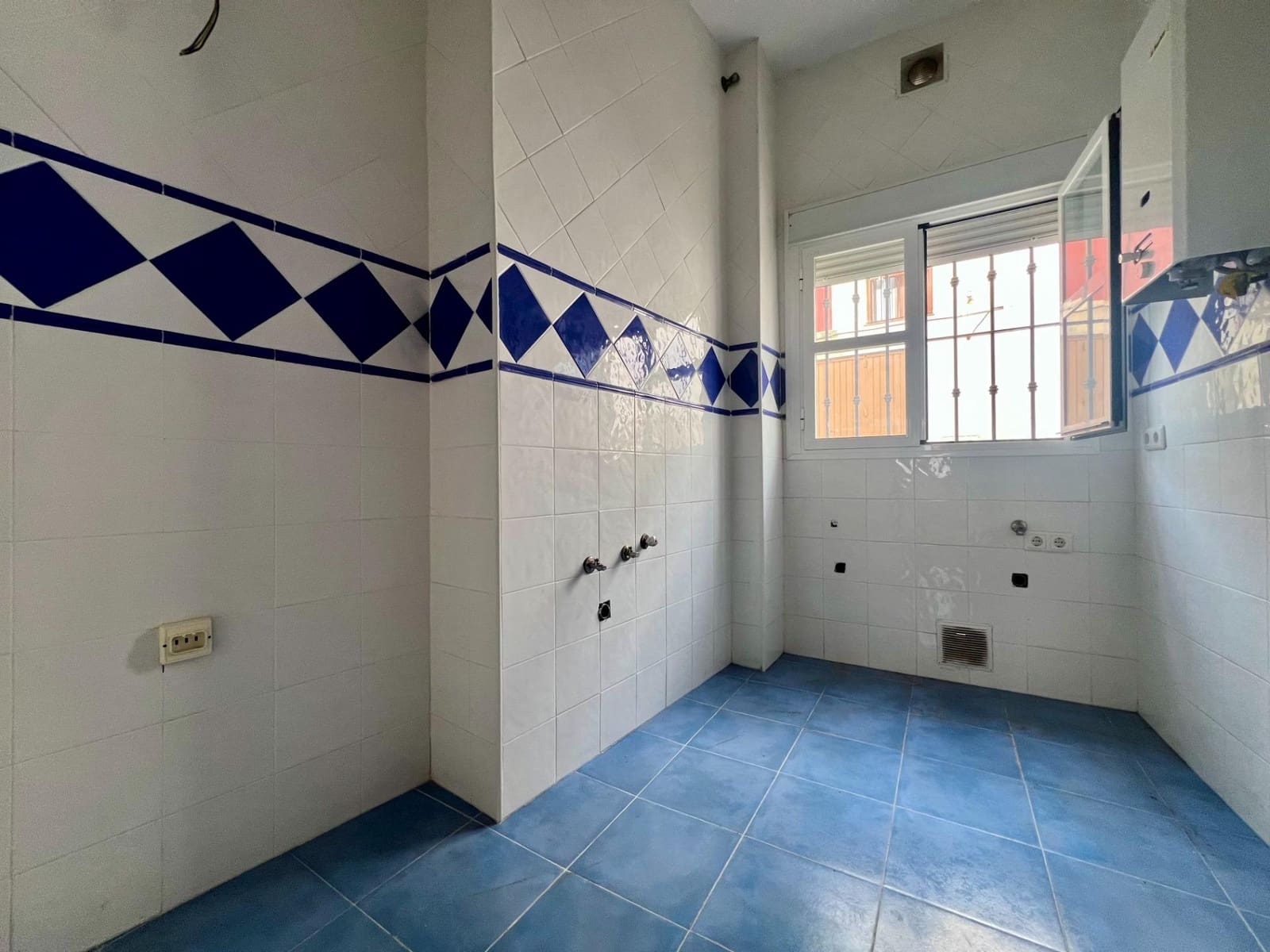 2 soverom Leilighet til salgs i Villafranca de Cordoba med svømmebasseng - € 88 000 (Ref: 9385699)