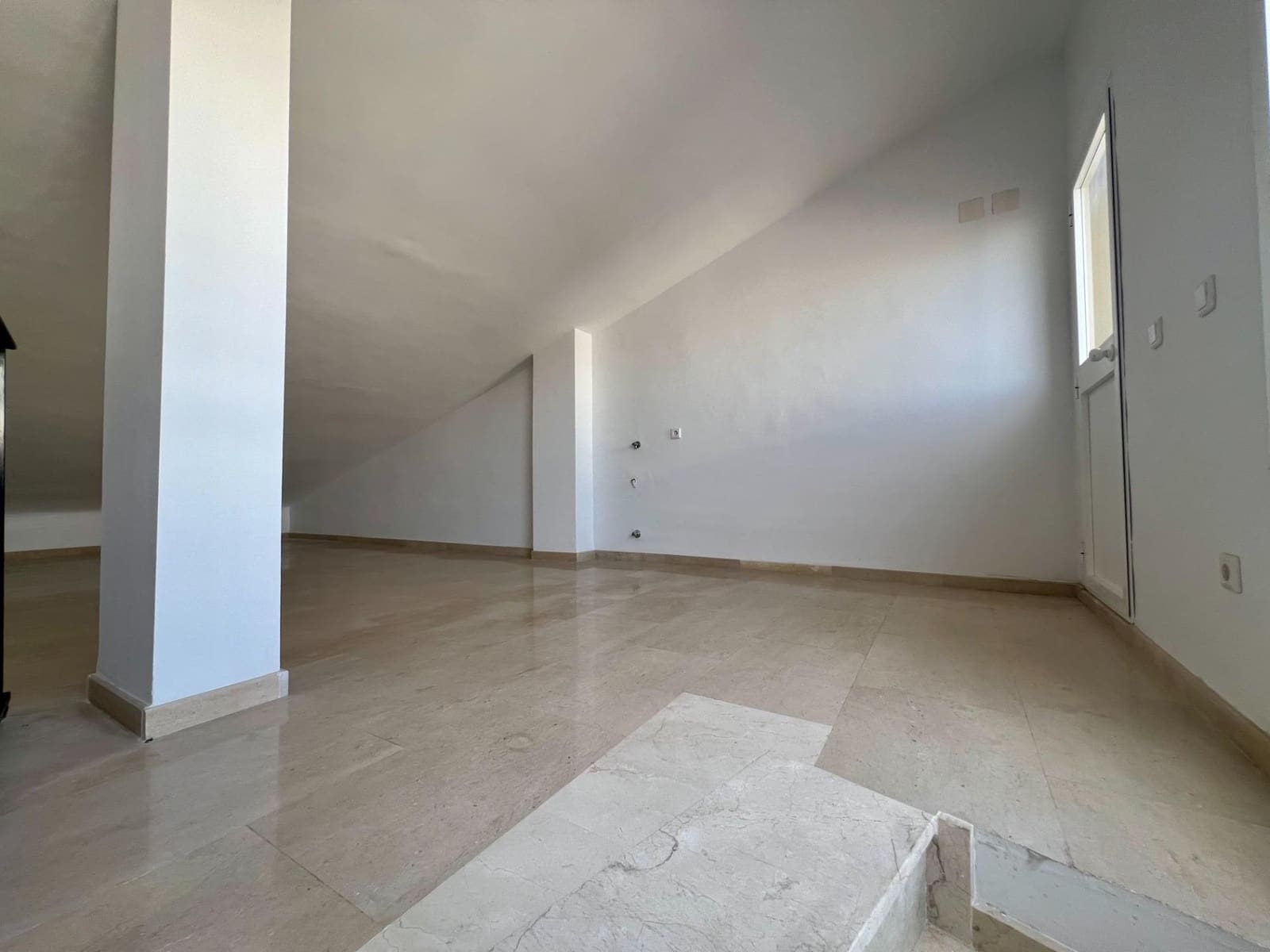 2 soverom Leilighet til salgs i Villafranca de Cordoba med svømmebasseng - € 88 000 (Ref: 9385699)