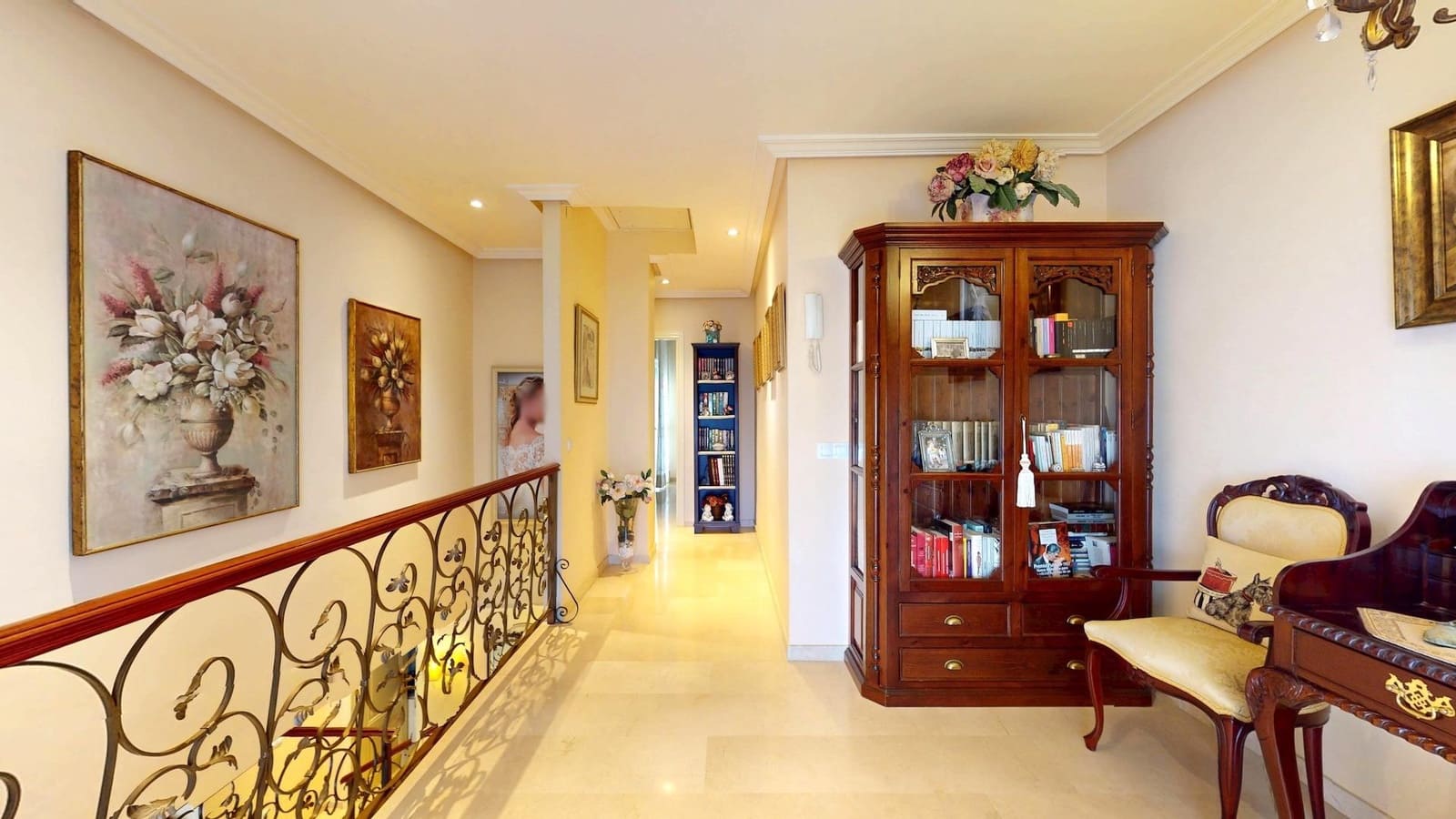 4 bedroom Villa for sale in Cordoba city with garage - € 170,000 (Ref: 9385700)