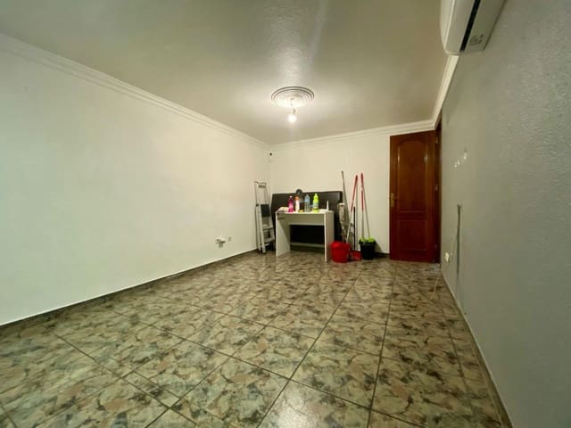 3 soverom Leilighet til salgs i Alcolea, Córdoba by - € 73 500 (Ref: 9388004)
