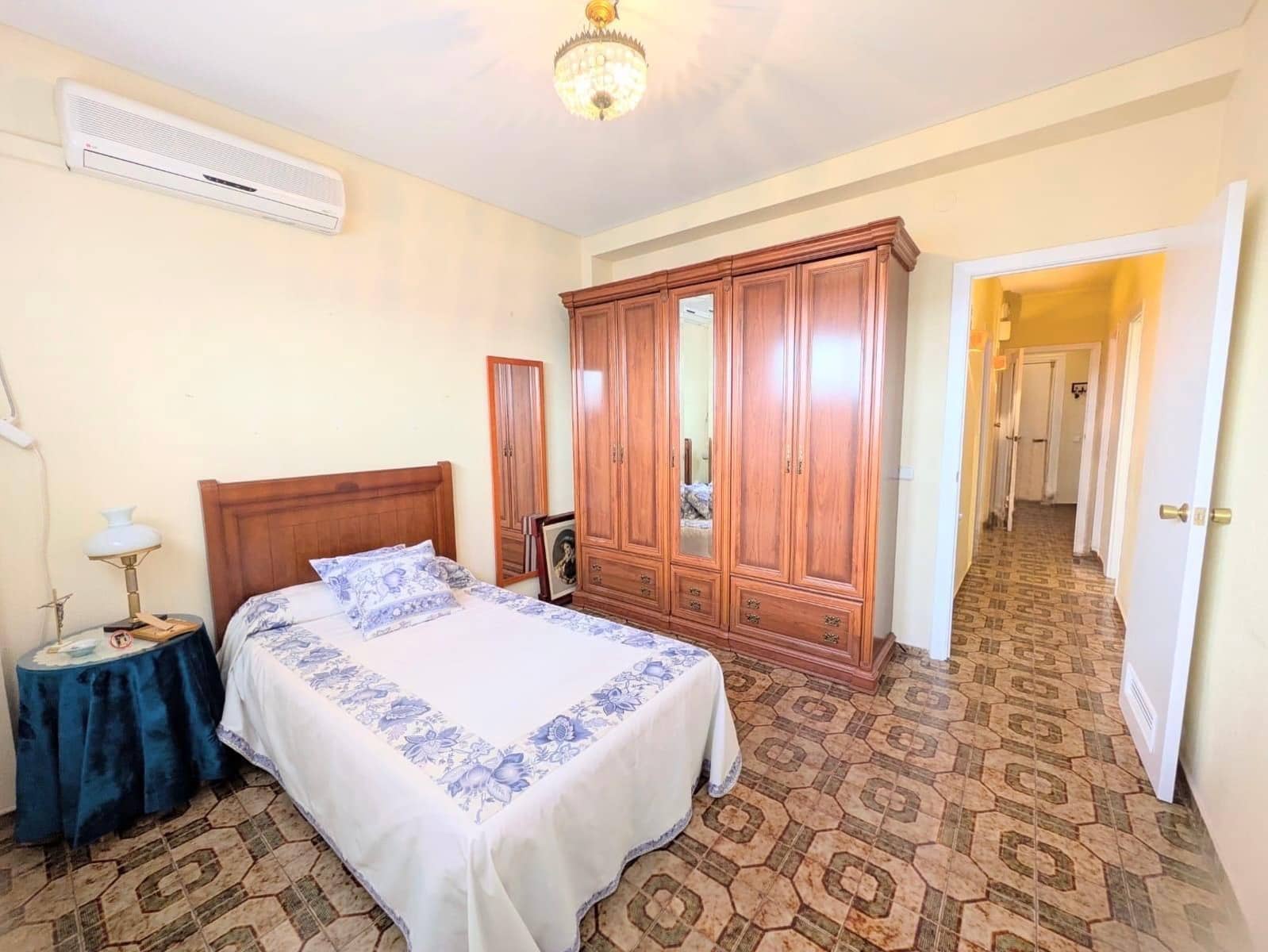 4 sypialnia Mieszkanie na sprzedaż w Miasto Kordoba - 161 000 € (Ref: 9396096)