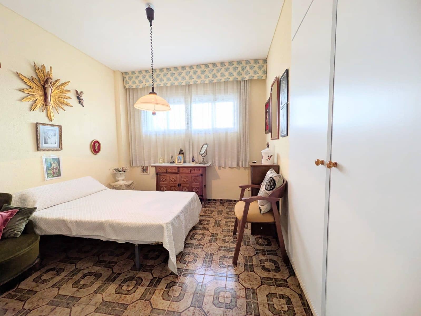 4 sypialnia Mieszkanie na sprzedaż w Miasto Kordoba - 161 000 € (Ref: 9396096)