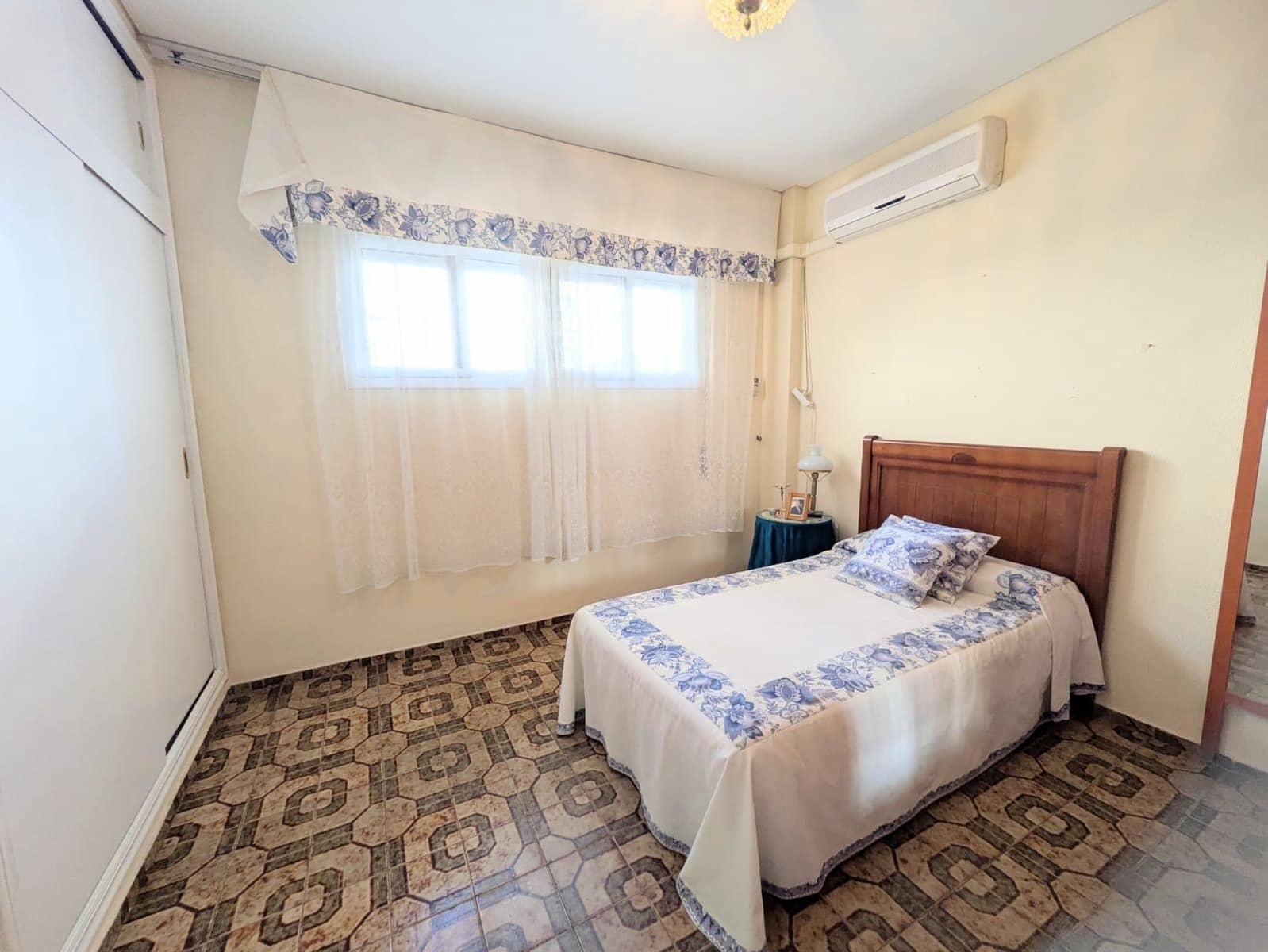 4 sypialnia Mieszkanie na sprzedaż w Miasto Kordoba - 161 000 € (Ref: 9396096)