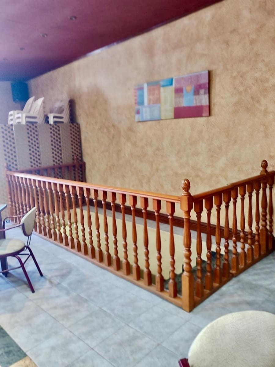 Business for rent in Fuente Obejuna - € 900 (Ref: 9403486)